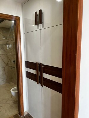 Kitchen in 3 BHK Builder Floor at Parklands, Sector 85 – for Rent