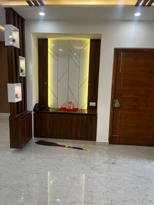 Room in 3 BHK Builder Floor at Parklands, Sector 85 – for Rent