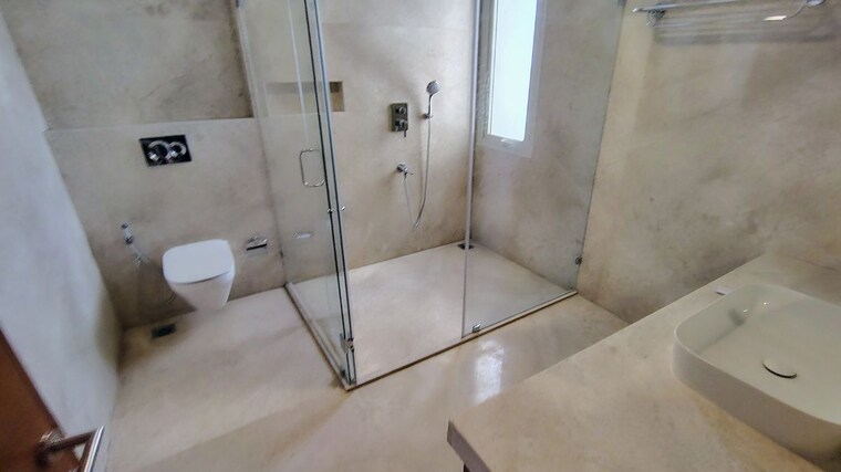 Attached Bathroom, prestige-white-meadows 4 Bedroom 4196 Sq.Ft. Apartment In Whitefield Bangalore 9903849