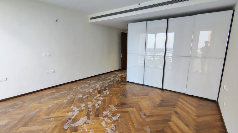 Room, prestige-white-meadows 4 Bedroom 4196 Sq.Ft. Apartment In Whitefield Bangalore 9903849