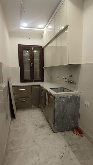 Kitchen in 3 BHK Builder Floor at Rohini Sector 25 – for Sale