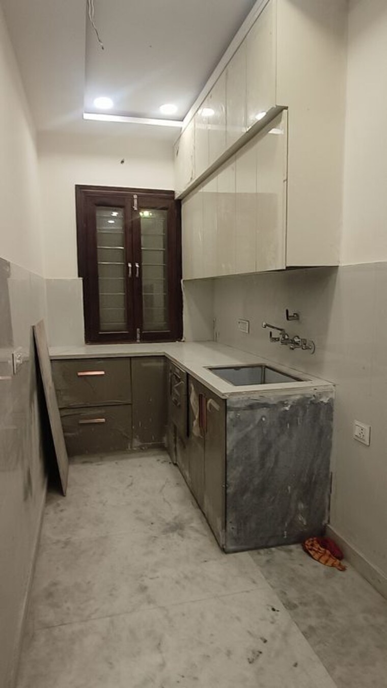 Kitchen, rohini sector 25 3 Bedroom 850 Sq.Ft. Builder Floor In Rohini Sector 25 Delhi 9903853