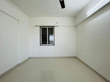 Room in 2 BHK Apartment at RS Kalpvruksh, Vadgaon Budruk – for Sale
