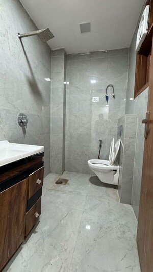 Bathroom in 3 BHK Apartment at Palm Residency Chhatarpur, Rajpur Khurd Extension – for Rent