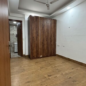 Room in 3 BHK Apartment at Palm Residency Chhatarpur, Rajpur Khurd Extension – for Rent