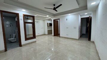 Room in 3 BHK Apartment at Palm Residency Chhatarpur, Rajpur Khurd Extension – for Rent
