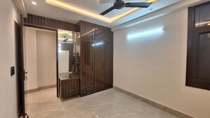 Room in 3 BHK Builder Floor at Panchsheel Vihar – for Sale
