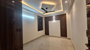 Room in 3 BHK Builder Floor at Panchsheel Vihar – for Sale