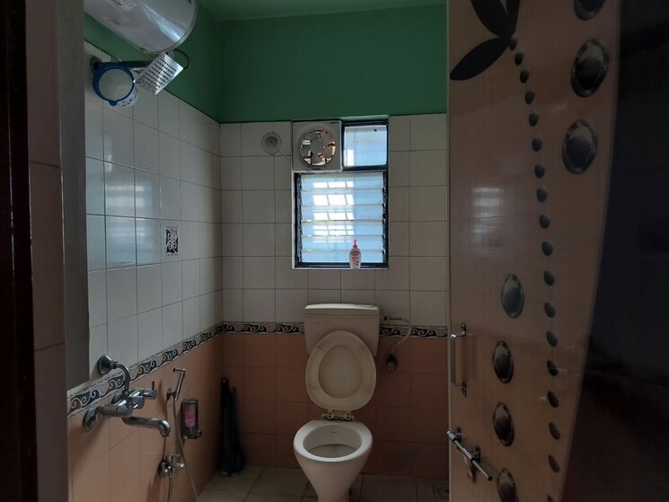 Bathroom, kumar-pragati 2 Bedroom 1000 Sq.Ft. Apartment In Nibm Road Pune 9903888