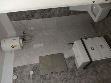 Master Bedroom in 3 BHK Villa at Neknampur – for Rent