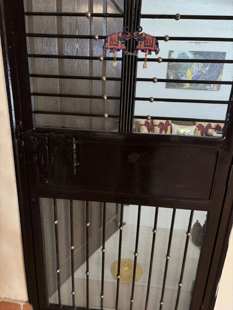 Balcony, mahagun-mywoods-ii 2 Bedroom 880 Sq.Ft. Apartment In Sector 16c Greater Noida Greater Noida 9903920