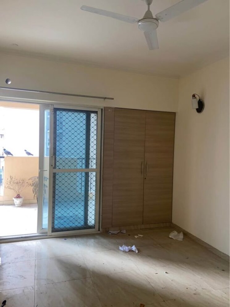 Room, gaur-city-2-14th-avenue 2 Bedroom 990 Sq.Ft. Apartment In Sector 16c Greater Noida Greater Noida 9903929