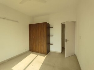 Room in 2 BHK Apartment at Vatika City Homes, Sector 83 – for Rent