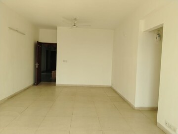 2 BHK Apartment For Rent in Vatika City Homes, Sector 83