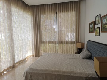 Bedroom in 4 BHK Villa at Prestige Golfshire, Nandi Hills – for Rent