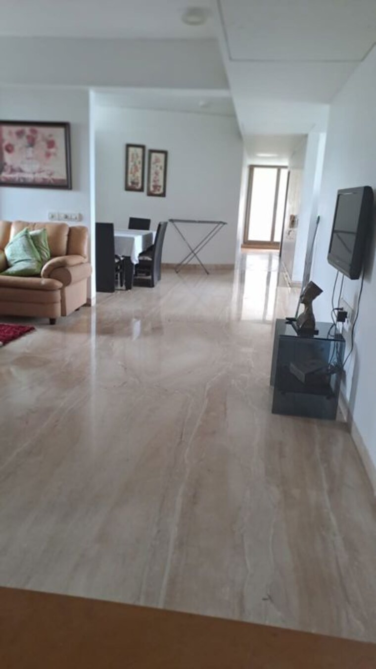  Parking, prahlad nagar 4 Bedroom 3600 Sq.Ft. Apartment In Prahlad Nagar Ahmedabad 9903945