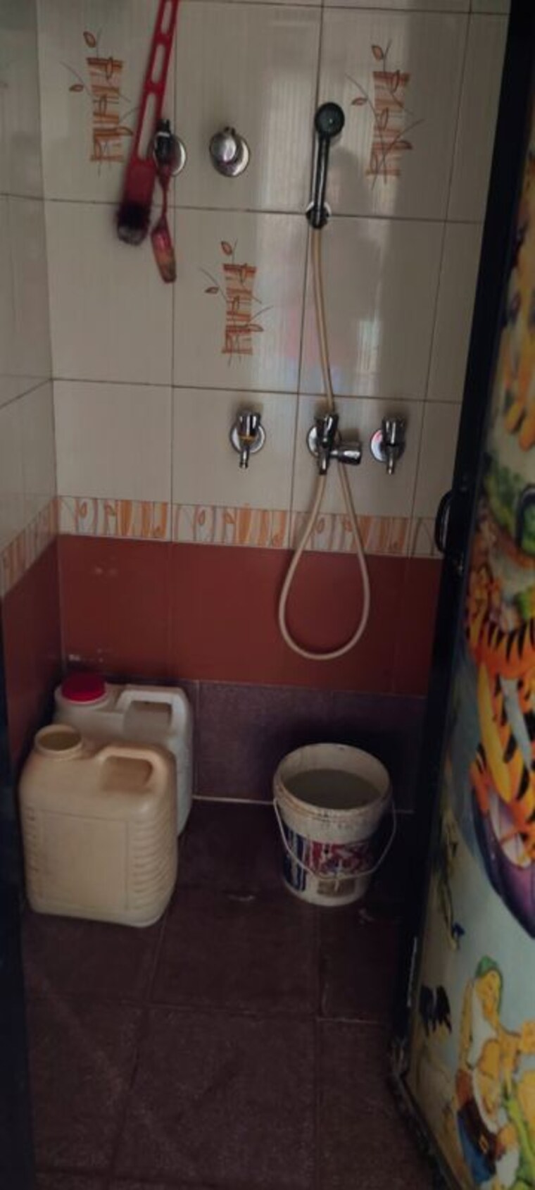Bathroom, vakola 1 RK 250 Sq.Ft. Apartment In Vakola Mumbai 9903964