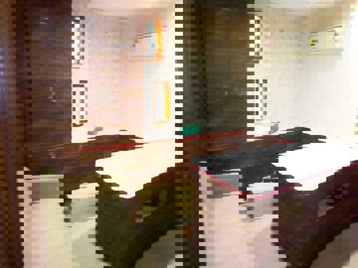 Office Space For Rent in Jetalpur