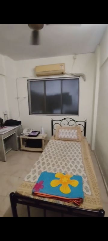 1 Rk+ Study Room Apartment For Rent in Vakola