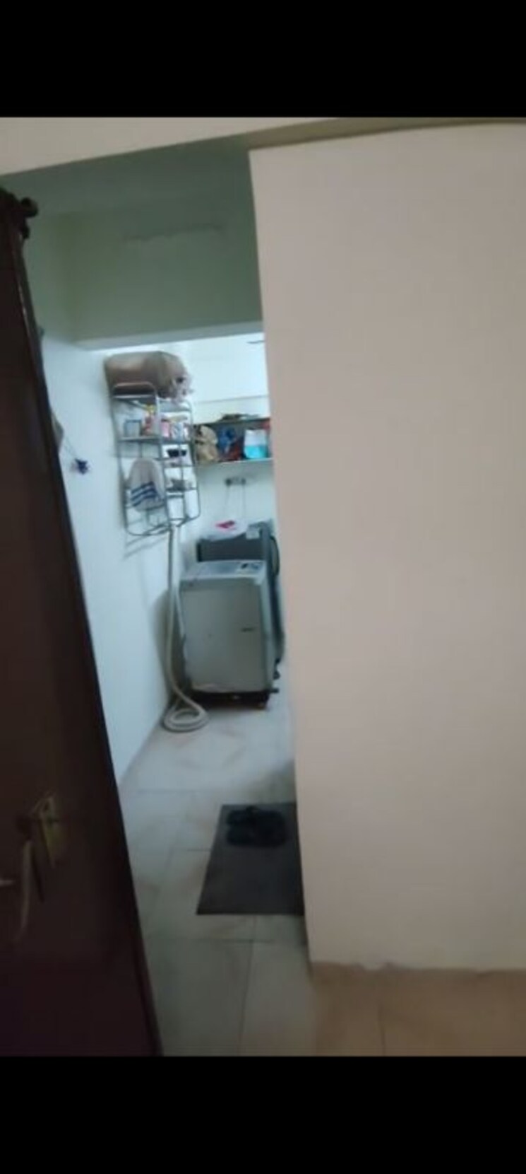 undefined, vakola 1 RK 250 Sq.Ft. Apartment In Vakola Mumbai 9903997