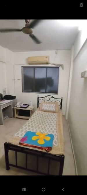 Master Bedroom in 1 RK Apartment at Vakola – for Rent