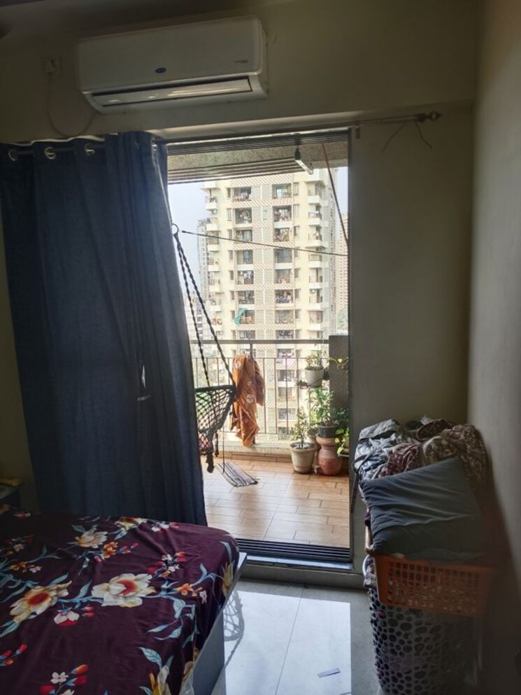 Living Room, dedhia-golden-park-ii 2 Bedroom 957 Sq.Ft. Apartment In Kalyan West Thane 9903999