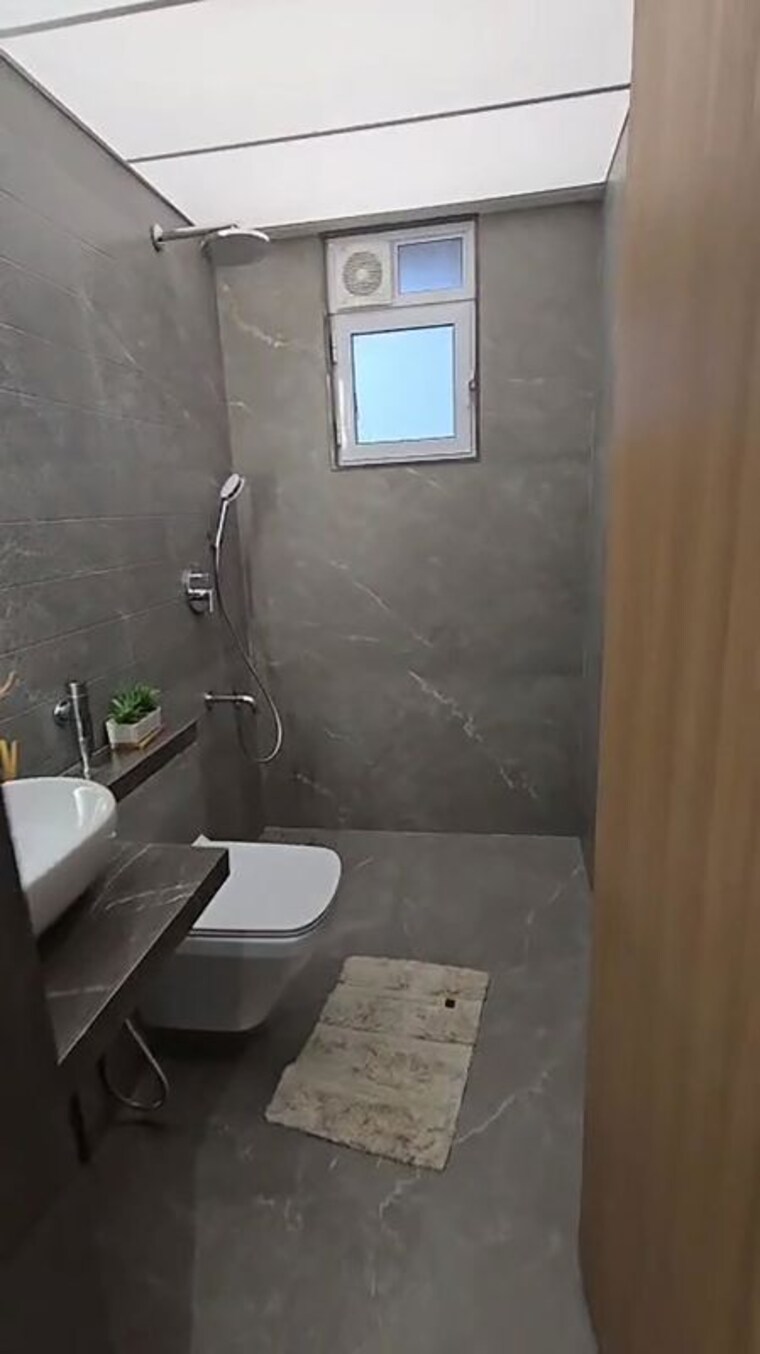 Bathroom, dosti-eastern-bay 3 Bedroom 1100 Sq.Ft. Apartment In Wadala Mumbai 9903995