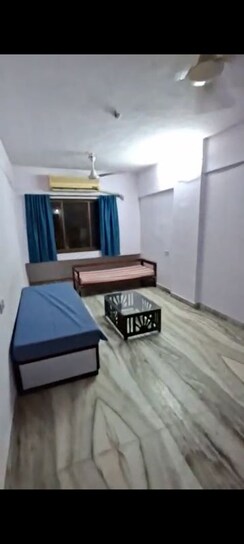 2 BHK + Study Room Apartment For Rent in Vakola