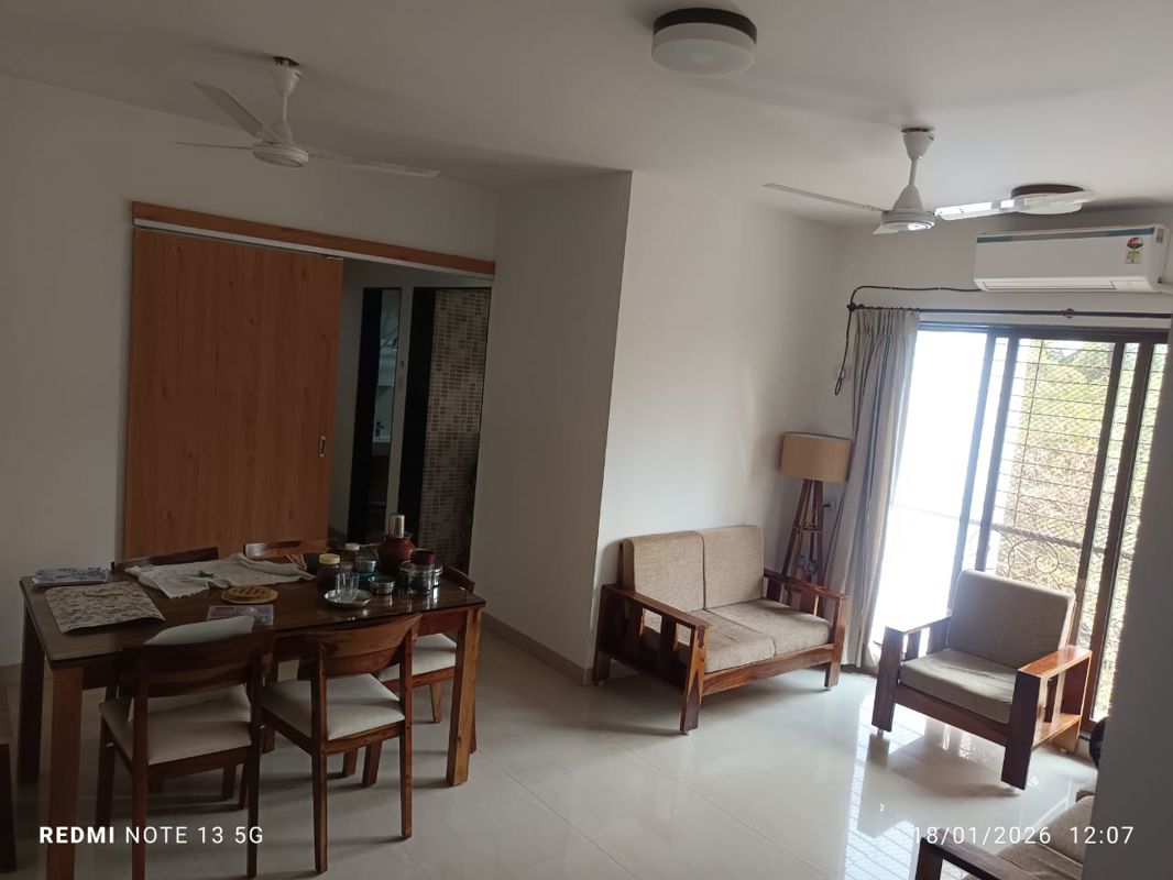 1 Rk+ Pooja Room Apartment For Rent in Vakola
