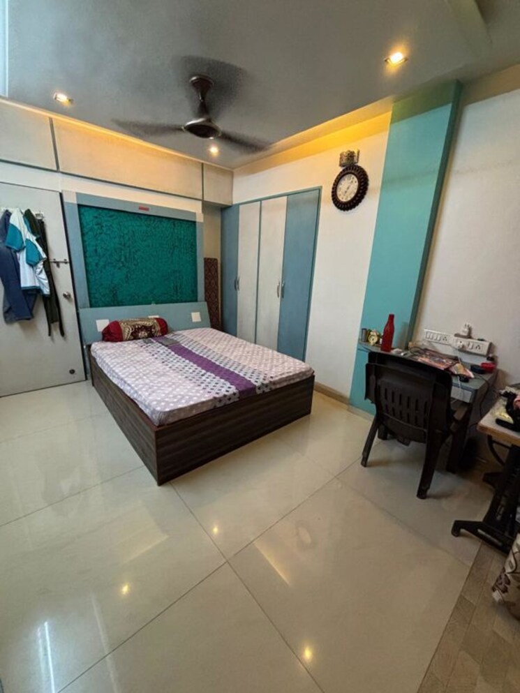 Living Room, raunak-towers-naupada 1.5 Bedroom 540 Sq.Ft. Apartment In Naupada Thane 9904048