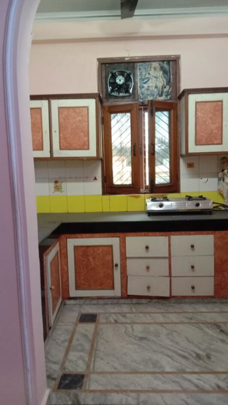 Kitchen, kavi nagar 2 Bedroom 1250 Sq.Ft. Builder Floor In Kavi Nagar Ghaziabad 9904065
