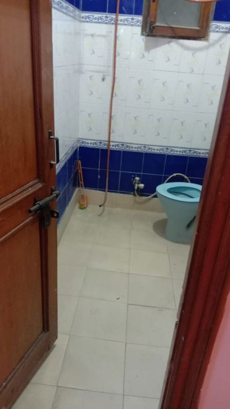 Kitchen, kavi nagar 2 Bedroom 1250 Sq.Ft. Builder Floor In Kavi Nagar Ghaziabad 9904065