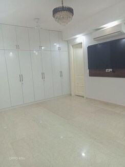 4 BHK + Servant Room Apartment For Sale in Jasola