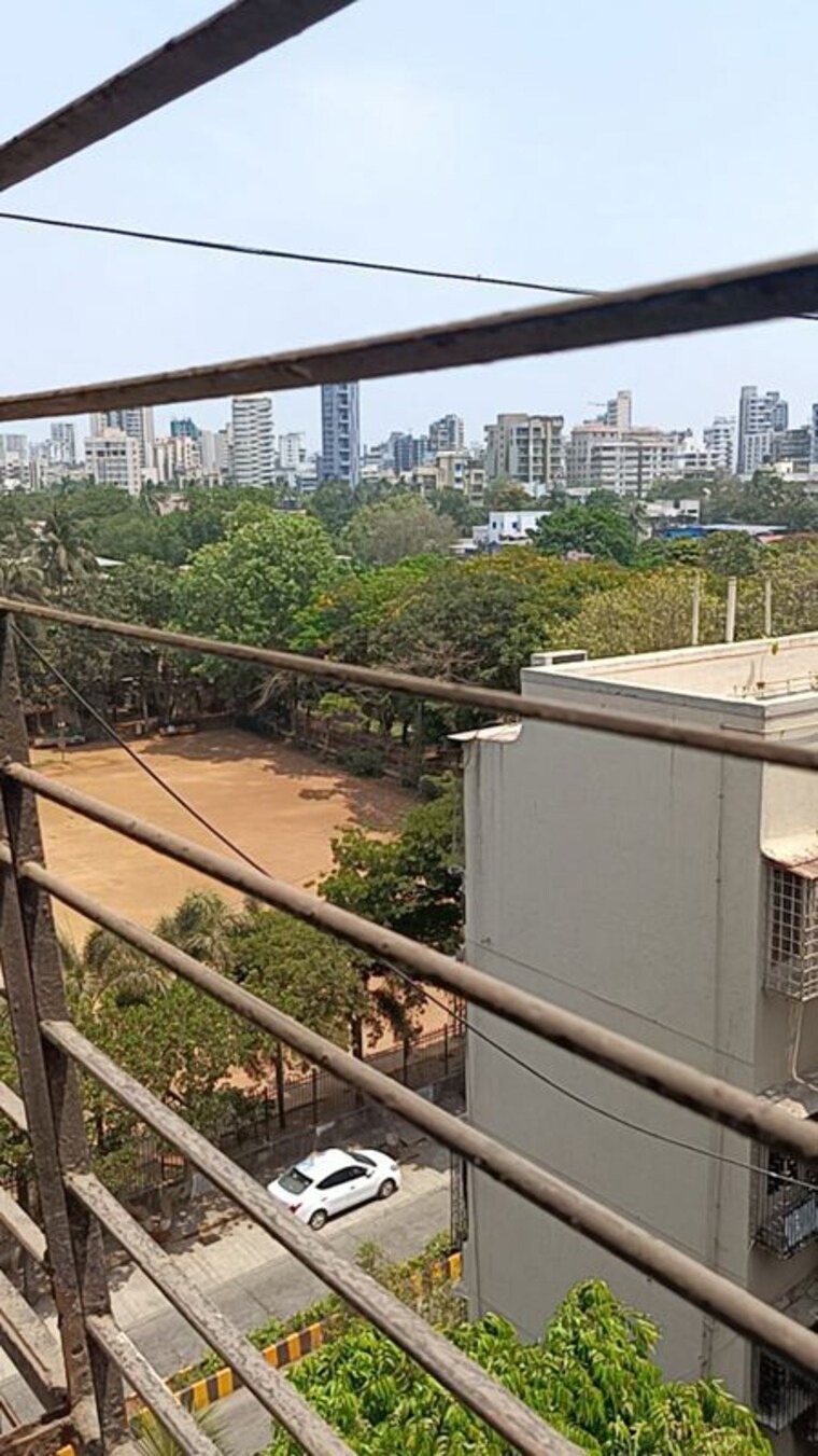 Balcony, bandra west 1 Bedroom 600 Sq.Ft. Apartment In Bandra West Mumbai 9904073
