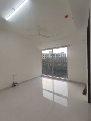 Room in 1 BHK Apartment at Lodha Crown Quality Homes, Majiwada – for Rent