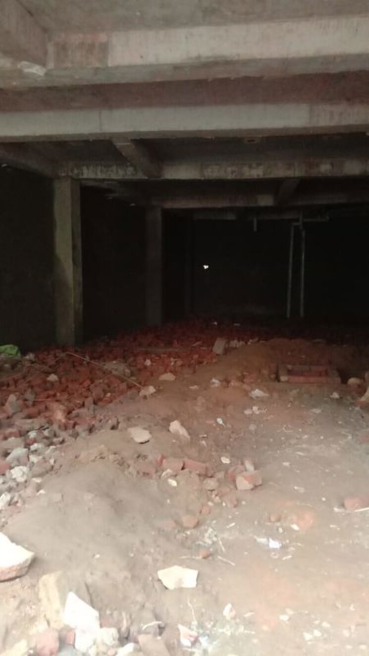  Parking, kavi nagar 3 Bedroom 155 Sq.Yd. Builder Floor In Kavi Nagar Ghaziabad 9904086