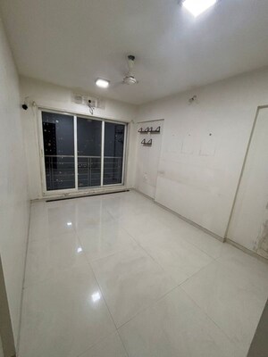 Room in 3 BHK Apartment at Andheri West – for Rent