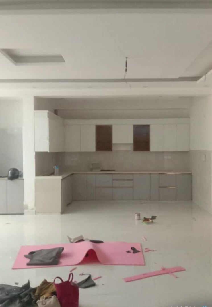 Kitchen, avantika colony 4 Bedroom 270 Sq.Yd. Builder Floor In Avantika Colony Ghaziabad 9904100