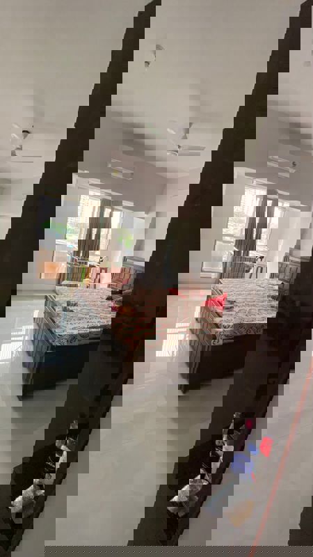 2 BHK 850 Sq.Ft. Apartment in Raheja Reflections