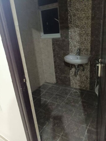 Bathroom in 2 BHK Apartment at Amrapali Golf Homes, Sector 4 Greater Noida – for Rent