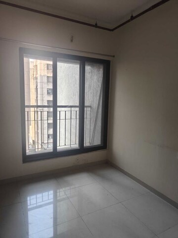 Room in 1 BHK Apartment at Lodha Crown Quality Homes, Majiwada – for Rent