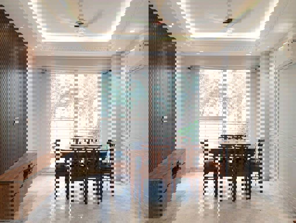 3 BHK + Servant Room Builder Floor For Rent in Nizamuddin East