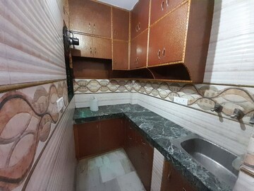 Kitchen in 1.5 BHK Builder Floor at Mayur Vihar – for Rent