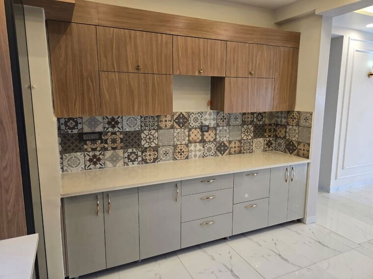 Kitchen, sector swarn nagri 2 Bedroom 200 Sq.Mt. Independent House In Sector Swarn Nagri Greater Noida 9904182