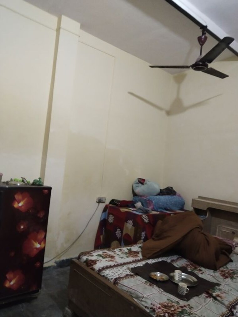 Living Room, madanpur khadar 2 Bedroom 50 Sq.Yd. Independent House In Madanpur Khadar Delhi 9904197