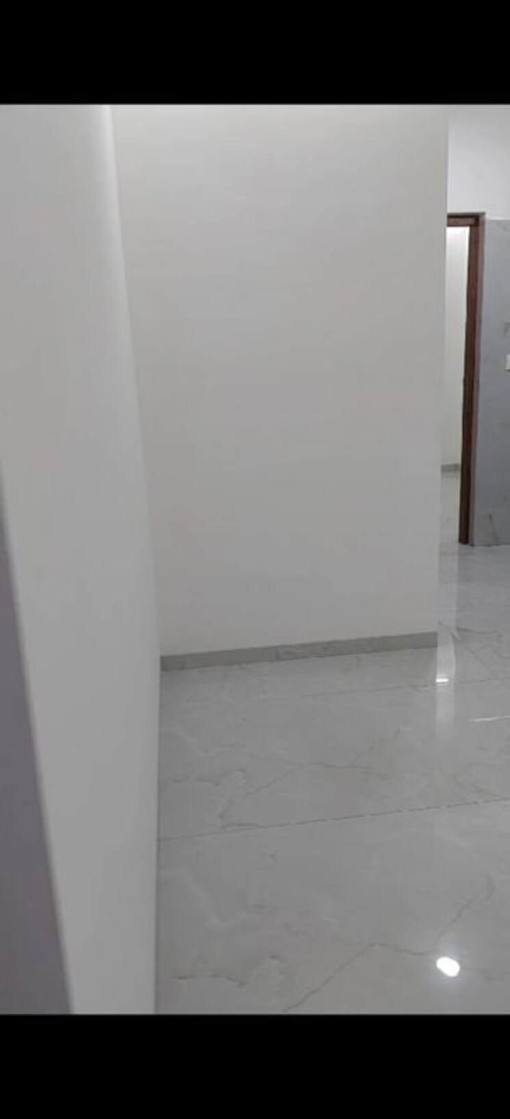 Room, goregaon west 1 Bedroom 444 Sq.Ft. Apartment In Goregaon West Mumbai 9904200