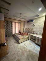 3 BHK + Pooja Room 150 Sq.Yd. Builder Floor in BPTP District Phase 2