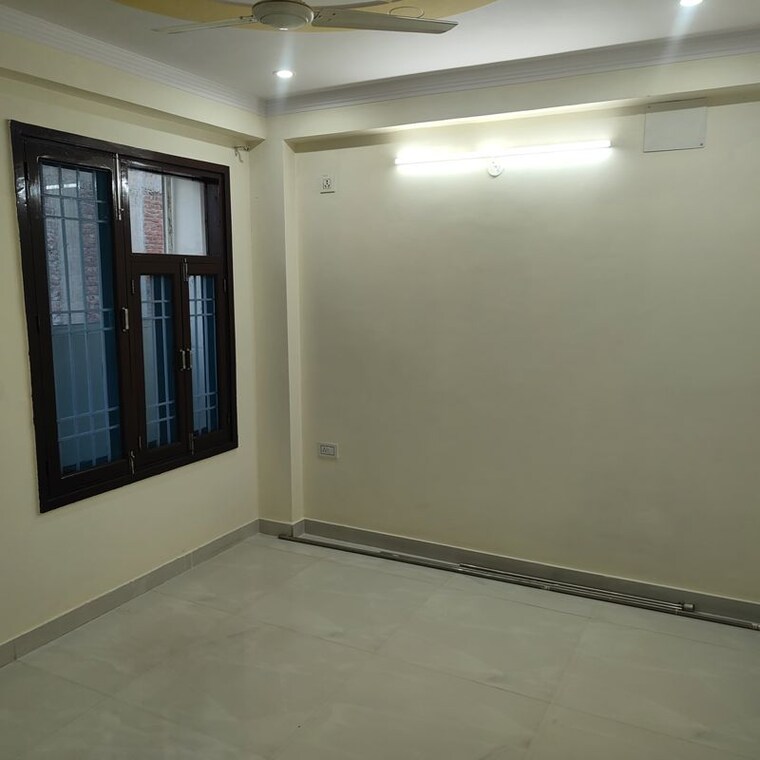 Room, sector 8 dwarka 2 Bedroom 450 Sq.Ft. Builder Floor In Sector 8 Dwarka Delhi 9904217