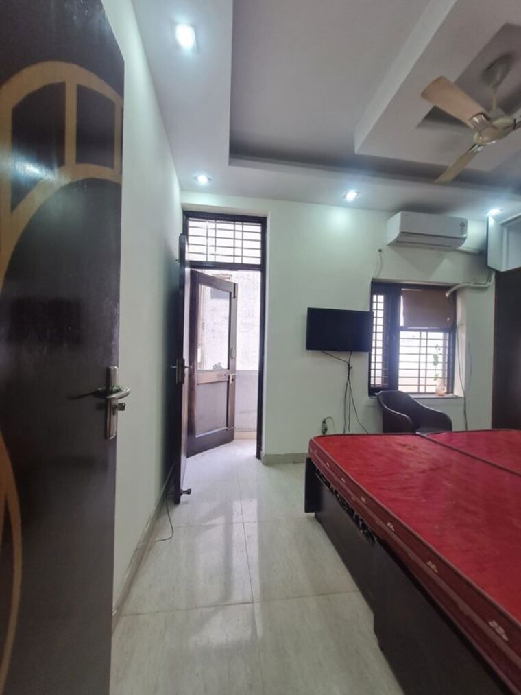 Bedroom, lajpat nagar i 2 Bedroom 900 Sq.Ft. Builder Floor In Lajpat Nagar I Delhi 9904233