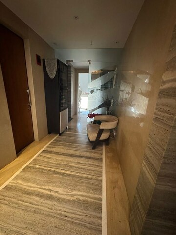 Lobby in 3.5 BHK Apartment at Siddhivinayak Horizon, Prabhadevi – for Rent